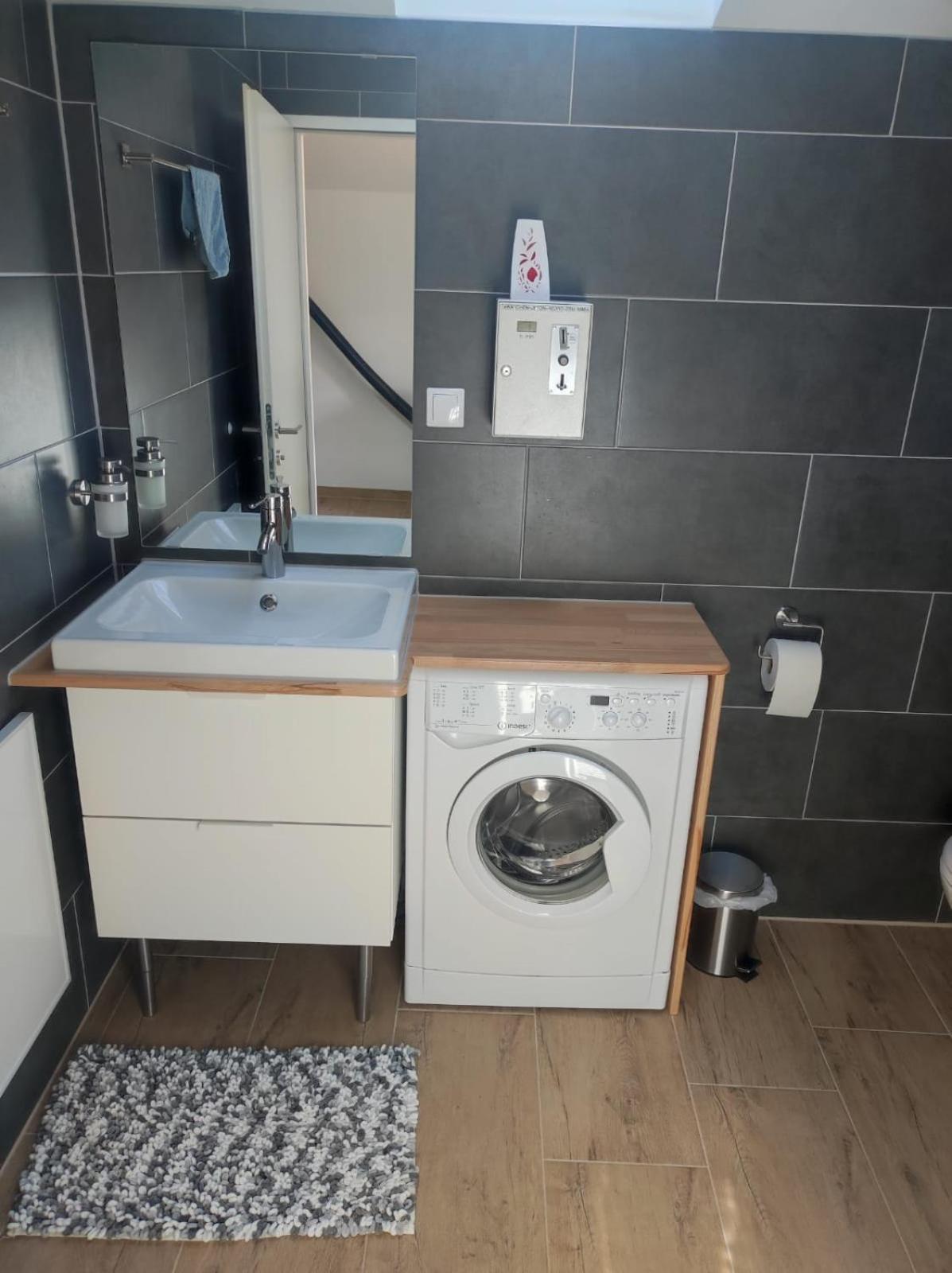 Ferienwohnung Dani Kottmannsdorf エクステリア 写真